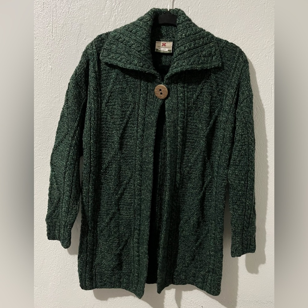 Carraig Donn Ireland Aran Wool Cardigan Green Cable Knit Button Chunky Sz Medium